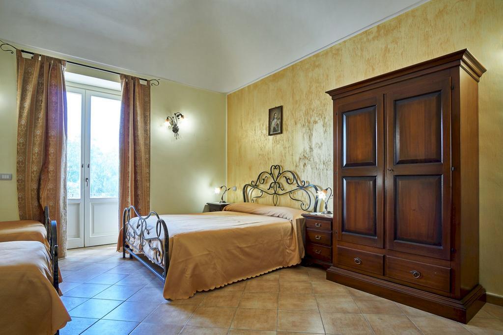 Agriturismo Conte Ruggero Villa Centuripe Eksteriør bilde